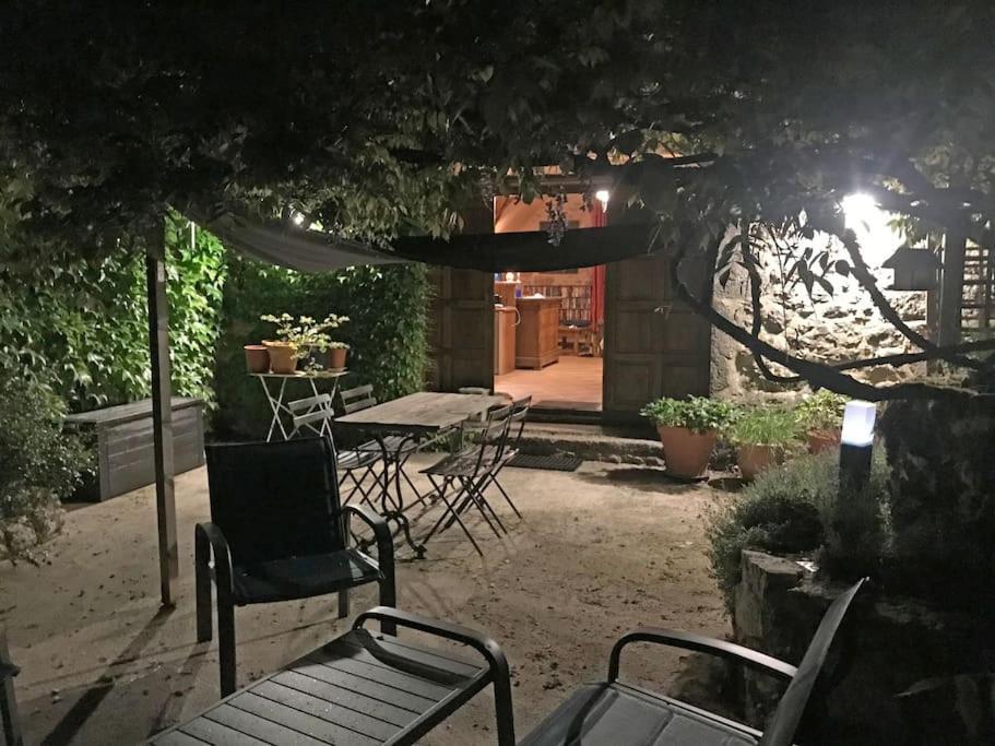 La Sagnarde, Maison En Pierre, Loubressac Eksteriør billede
