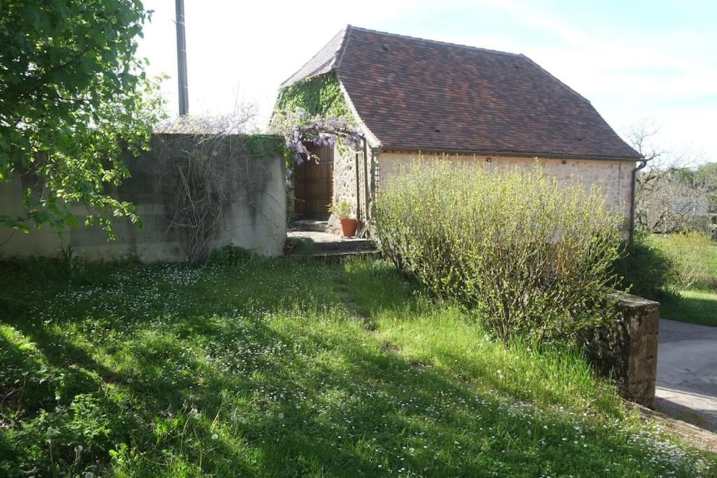 La Sagnarde, Maison En Pierre, Loubressac Eksteriør billede